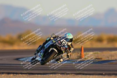 media/Jan-21-2023-CVMA (Sat) [[b9eef8ba1f]]/Race 13 500 Supersport-350 Supersport/